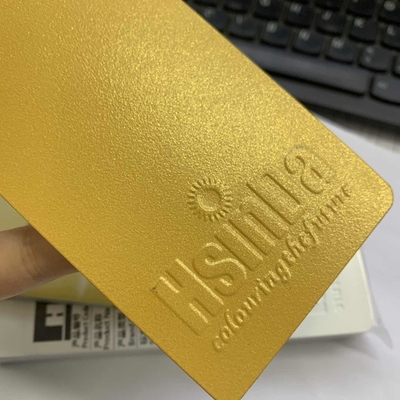 Permukaan Lempar Warna Emas Chrome Polyester Powder Coating Untuk Permukaan Logam
